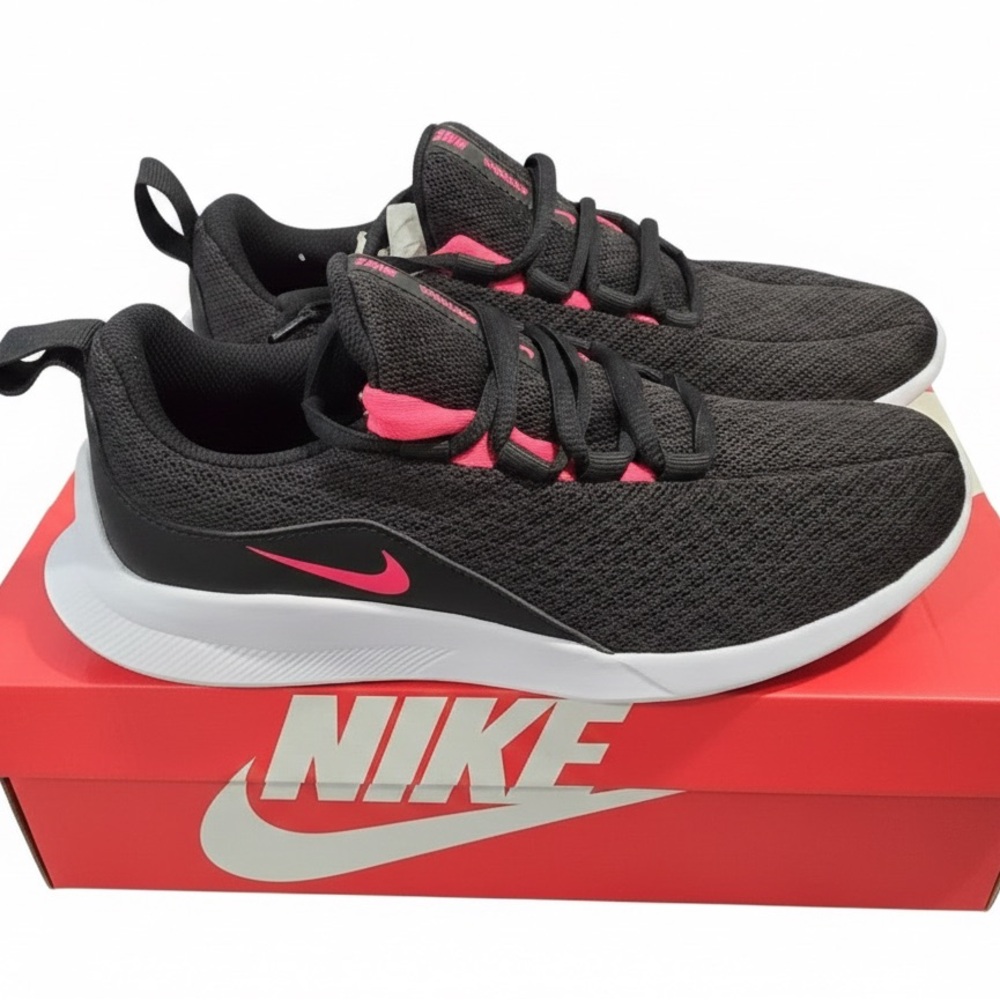 Nike Black and Pink Viale